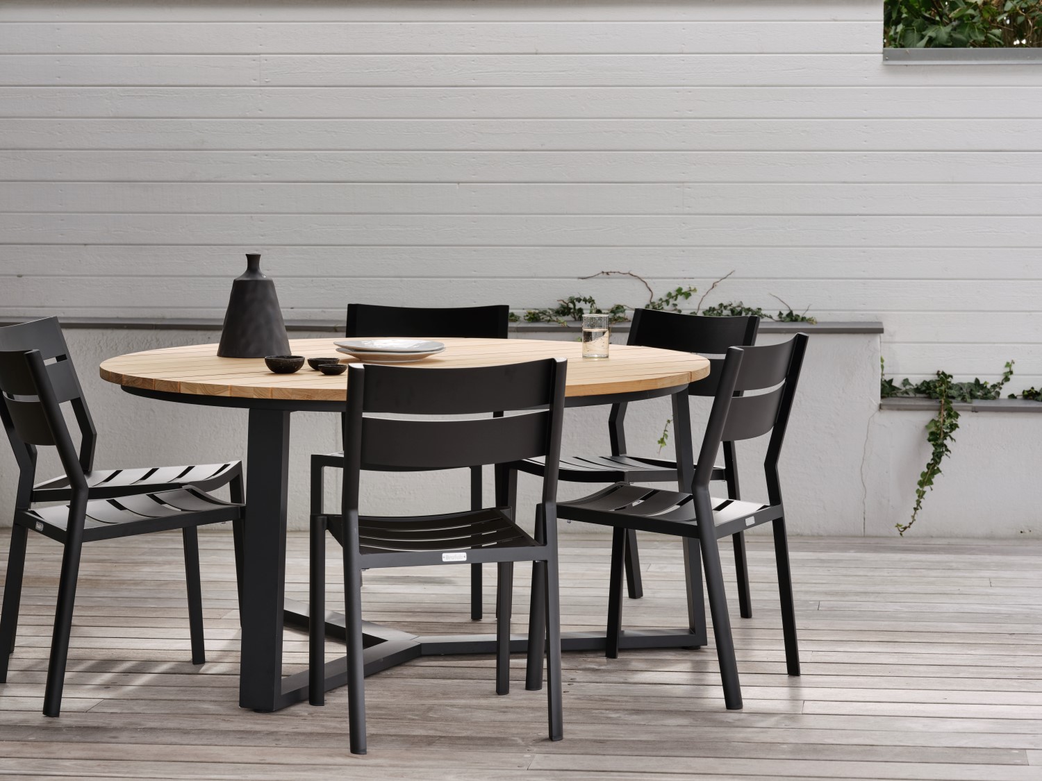Brafab Laurion tuintafel hout / zwart