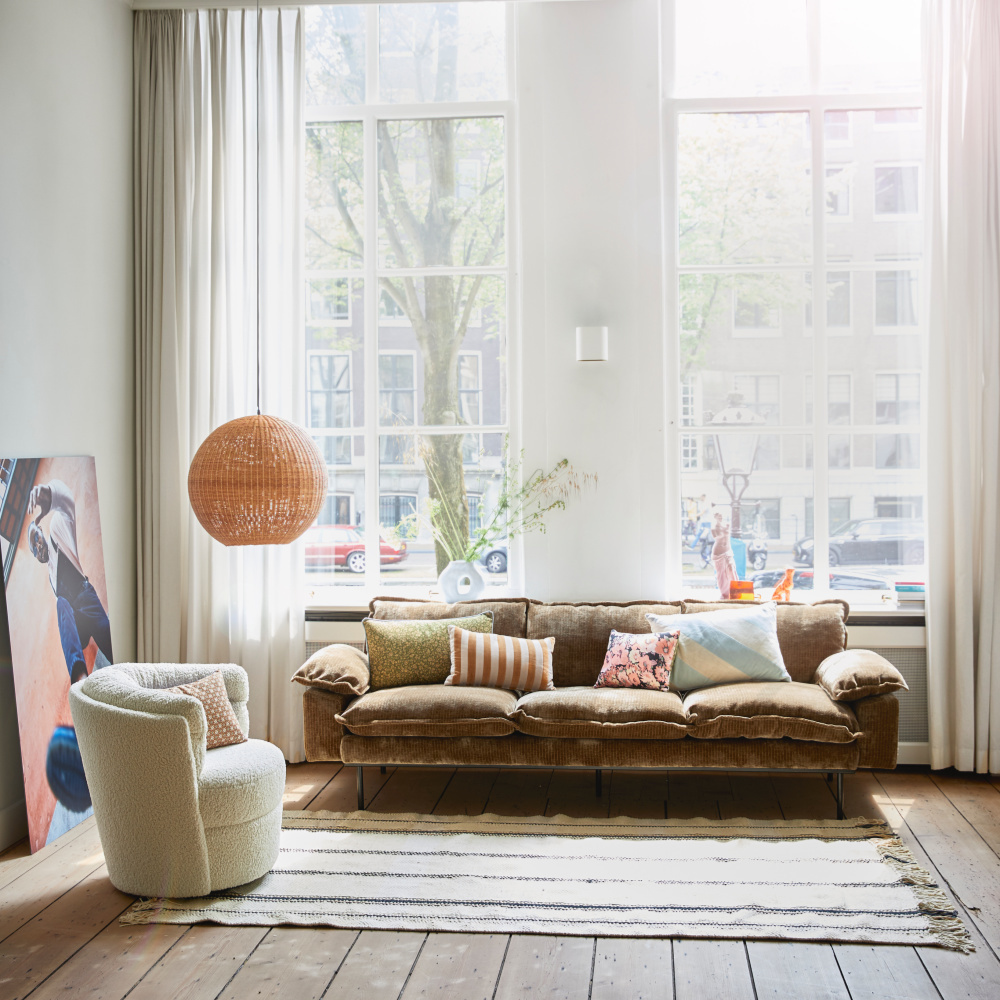 Draaien tapijt Donder HK living 3-zit Retro sofa in velvet corduroy old gold goud 225 x 94 x 83  cm | DEBA Meubelen